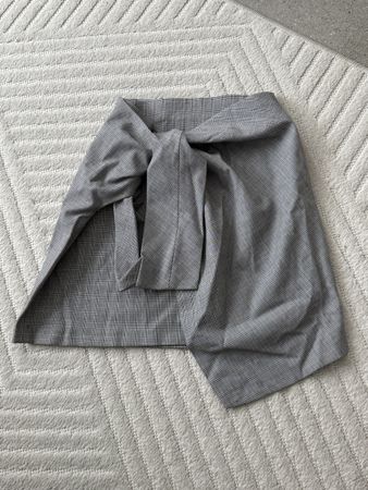 Zara Woman Wickelrock, Gr. M, neuwertig, Karomuster!