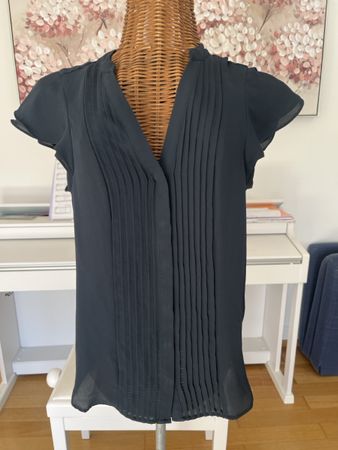 Bluse dunkelblau mit Plissees, H&M, 36
