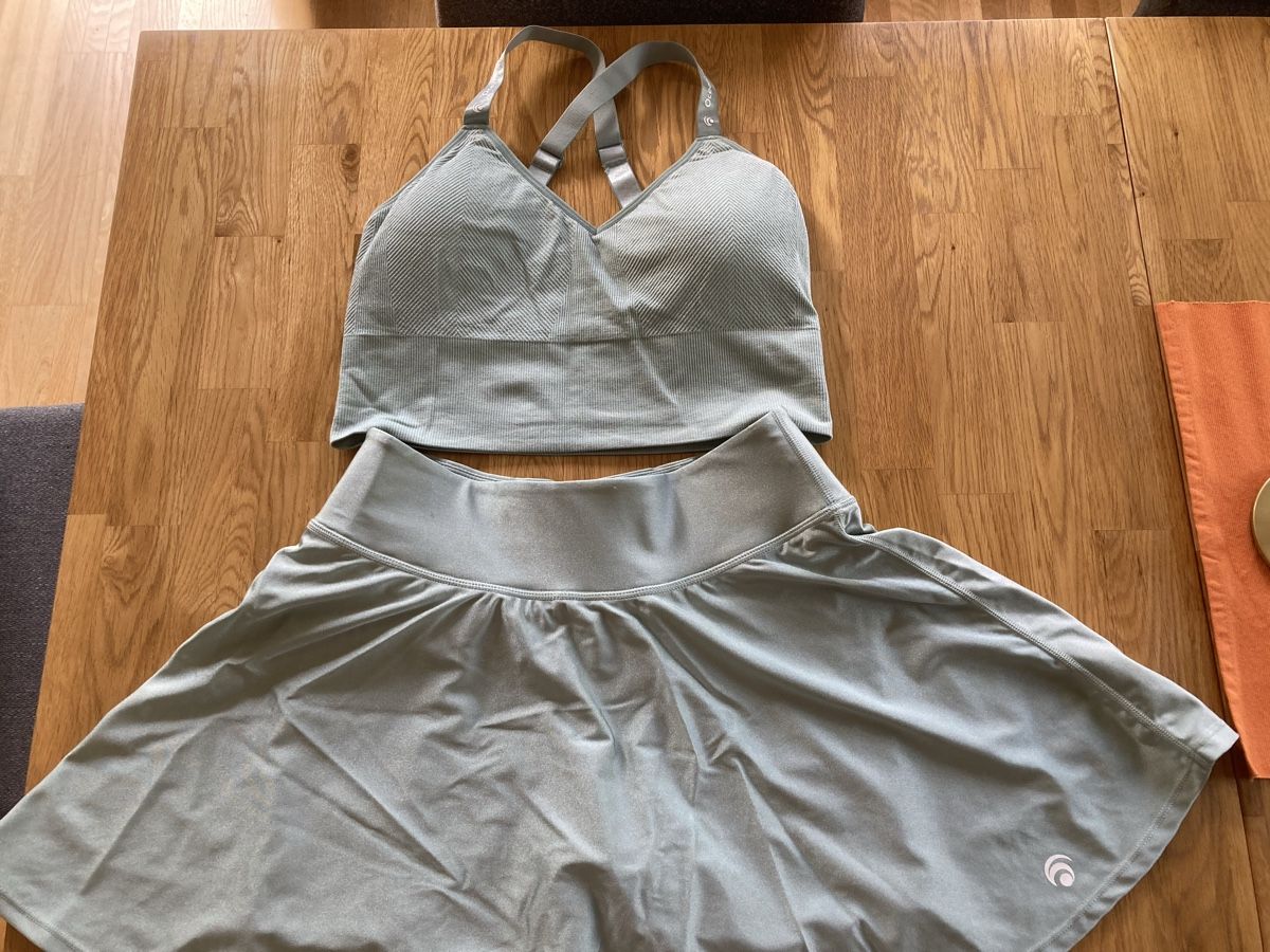 Gonne: Tennis Rock mit Bustier – Nuovo (secondo la descrizione) da Wallenwil venduto da Clare1