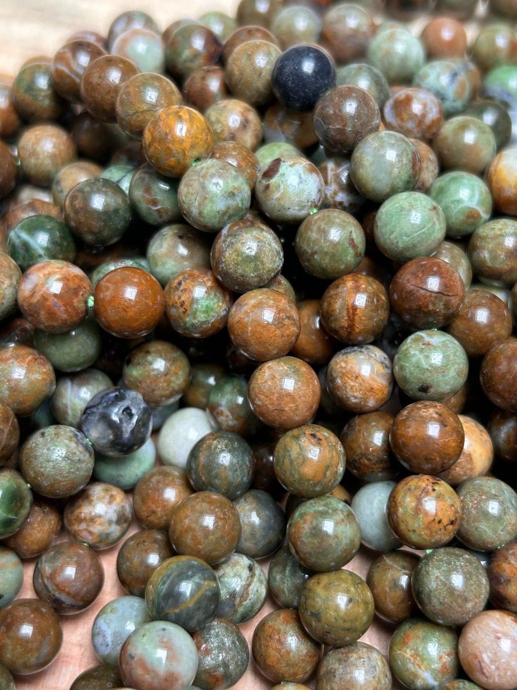 Minerali & Pietre curative: Aktion!!! Strang echte green opalite Kugeln 8 mm – Nuovo (secondo la descrizione) da Niederrohrdorf venduto da Ytobi 1