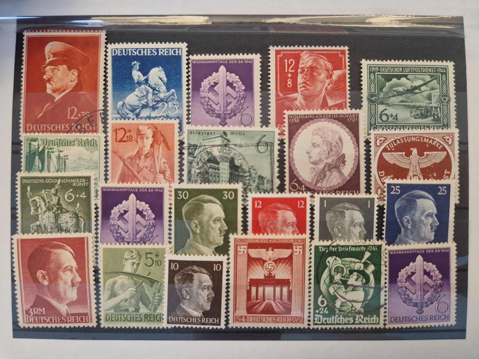 Tutti i francobolli: Deutsches Reich Briefmarken  – Nuovo (secondo la descrizione) da St. Gallen venduto da Enrico_SG