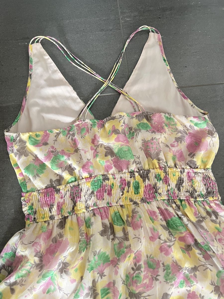 Vestiti: Sommer Kleider , Summer Dressing with flowers – Usato da Hünenberg venduto da Tina030420 2