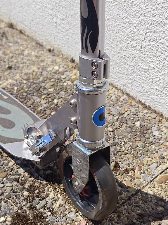 Micro Kickboard: Micro Speed+ Scooter klappbar, silber – Gebraucht aus Birmensdorf ZH von mirimiri 2