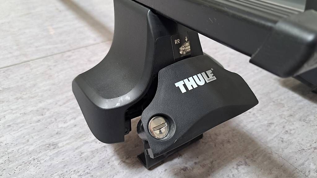Thule Box da tetto: Dachbox Thule Pacific 600 mit Dachträger – Usato da Cham venduto da Pricom 4