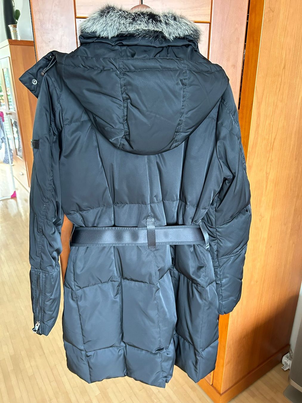Cappotti: Zero Winter Daunenmantel schwarz Gr. 42 – Usato da Wädenswil venduto da coconut1289 6