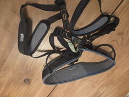 Petzl Klettergurt mit Beinschlaufen L-XXL