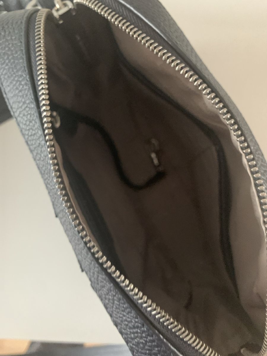 Michael Kors Taschen für Damen: Michael Kors Umhängetasche neuwertig – Gebraucht aus Geuensee von Gagisi 1