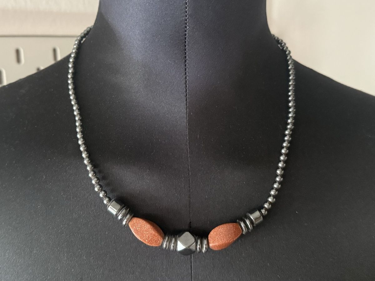 Colliers: Halskette mit Sonnenstein, Vintage – D'occasion à Lamone par LaCantinaMagica 1