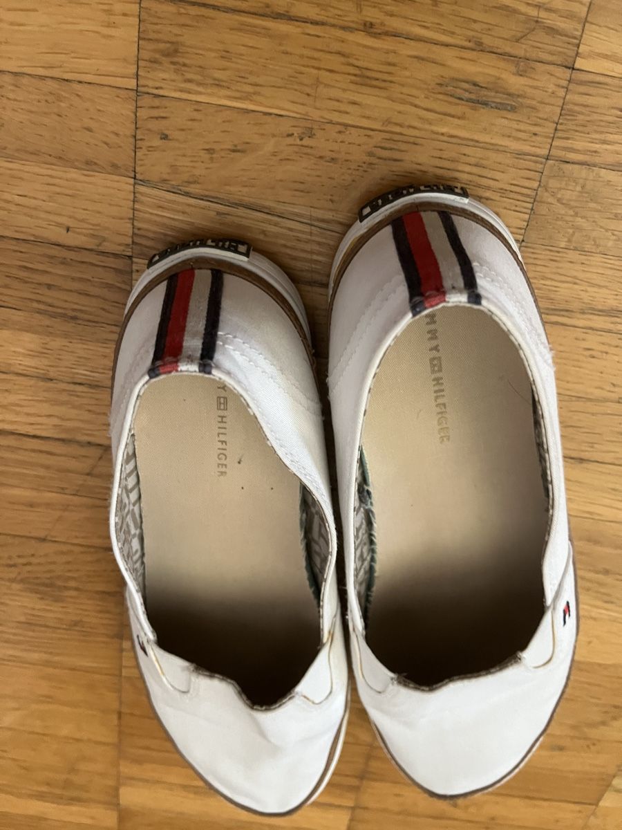 Damenschuhe: TH chaussures  – Gebraucht aus Versoix von ste_9jdv 1