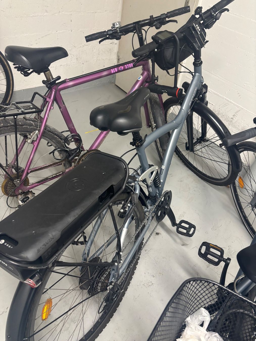 Decathlon Velos: Decathlon E-Bike BTWIN (DEFEKT) – Gebraucht aus Zürich von giu_w5ch 2