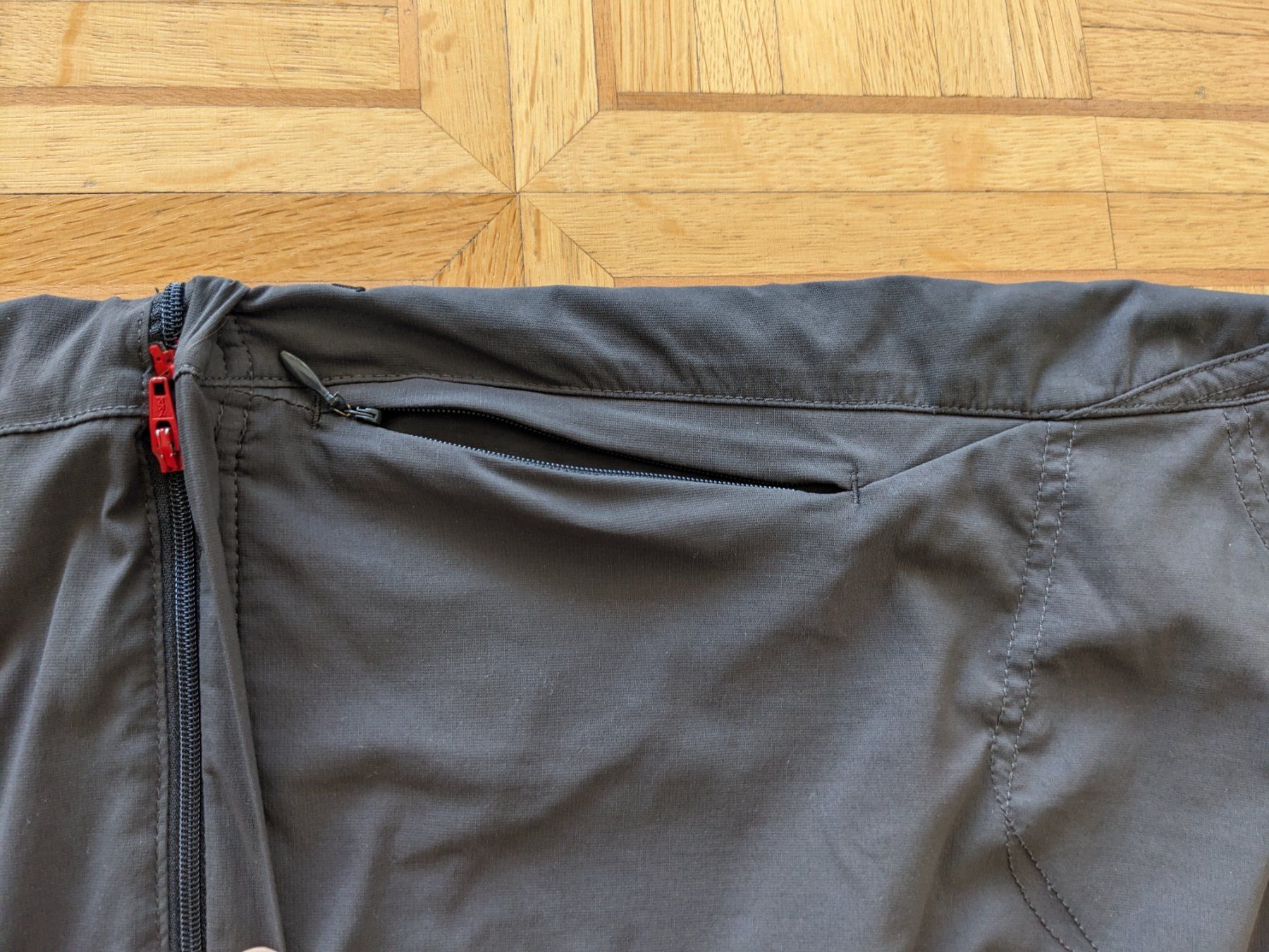 Mammut Pantaloni: Mammut Wanderhose Gr. 32 – Usato da Wettswil venduto da mimiyu 2