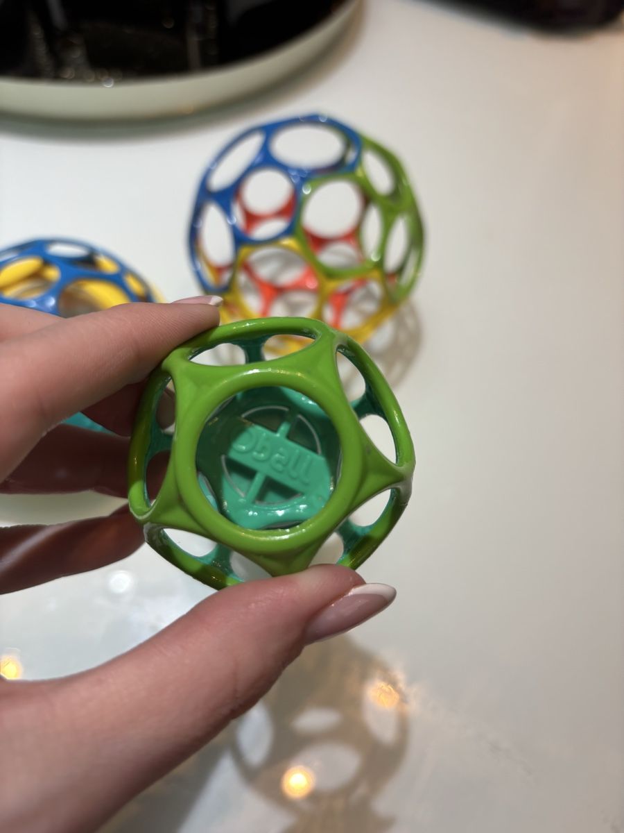 Jouets: Spielzeugset Oball – D'occasion à Höri par Celine.11 2