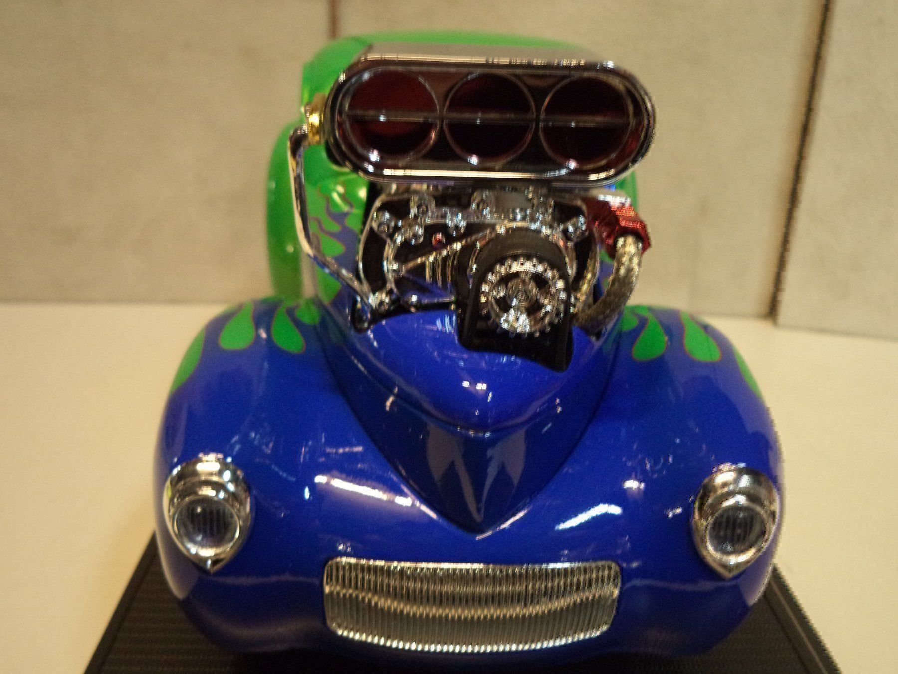 Modellini d'auto: MUSCLE MACHINES 41 JEEP WILLYS Coupe – Nuovo e nell'imballaggio originale da Rieden AG venduto da Wirth03 3