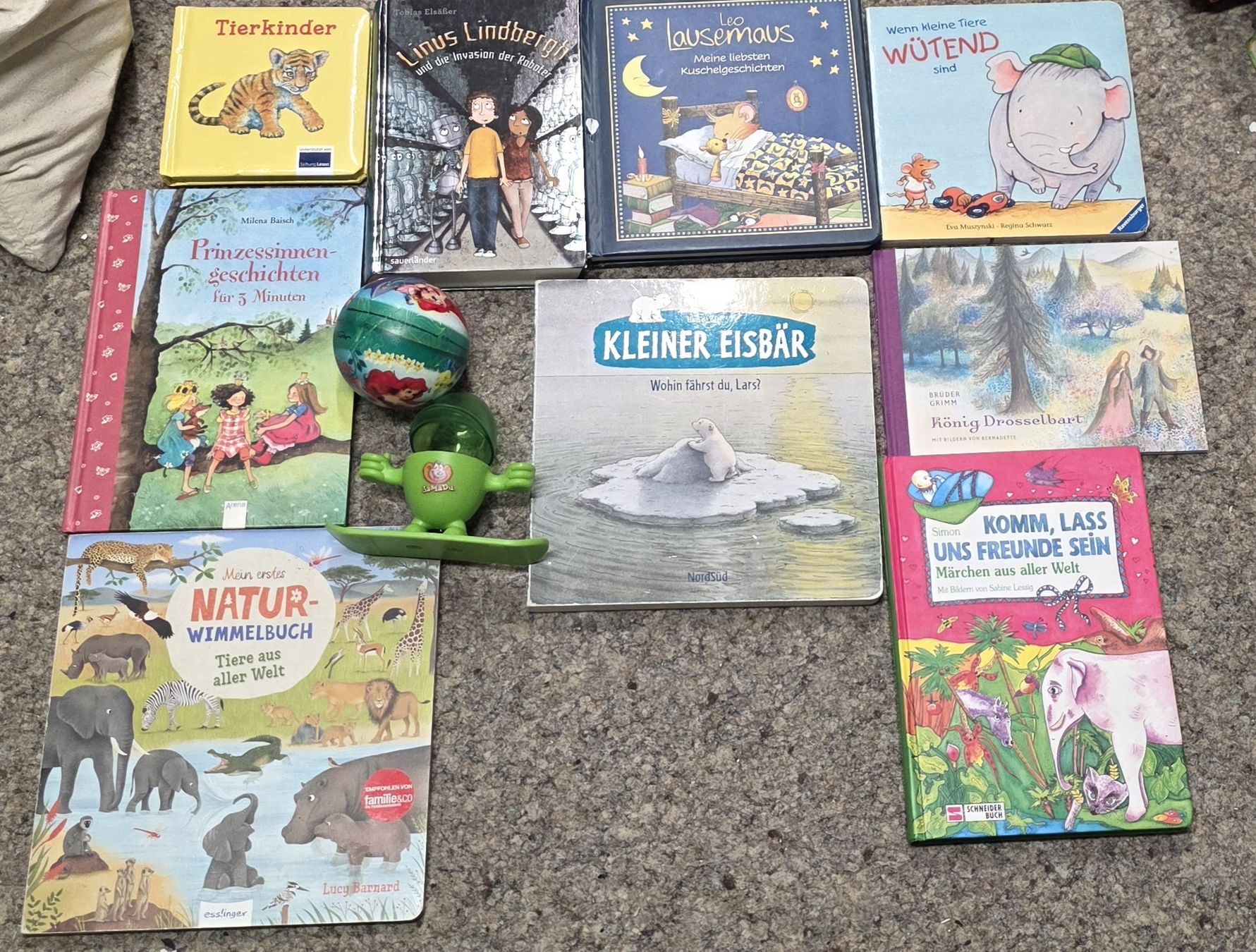 Libri: 9 Kinderbücher + Spielzeug – Usato da Reinach BL venduto da _MasterK_