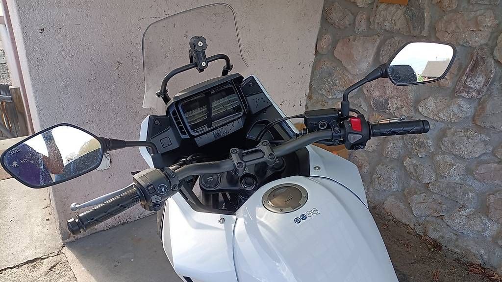 Strada: Honda NX500 / CB500X blanche, – Usato da Miex venduto da Carrauxe1 3