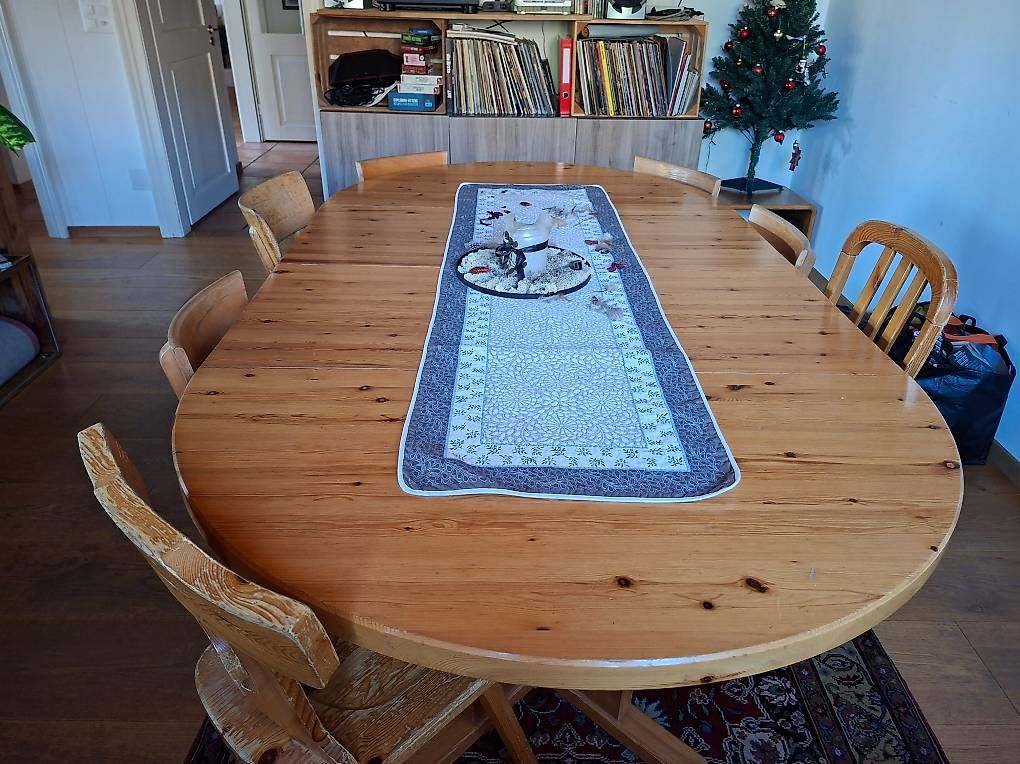 Tavoli: Tisch – Usato da Dietlikon venduto da binchenZH 1
