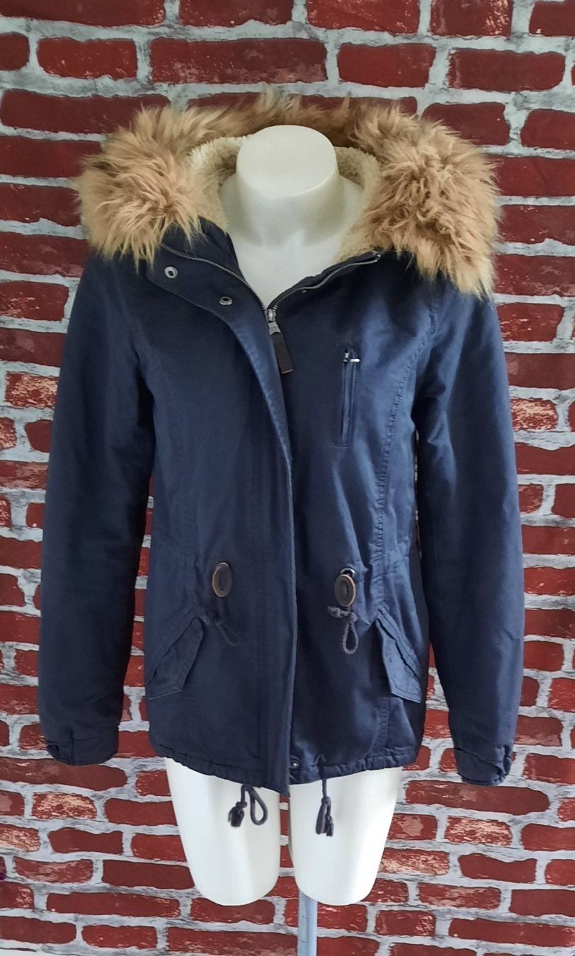 H&M Vestes: H&M Parka mit Teddyfutter Anthrazit 34 – Neuf (Voir description) à Seuzach par VT-Collections2 4
