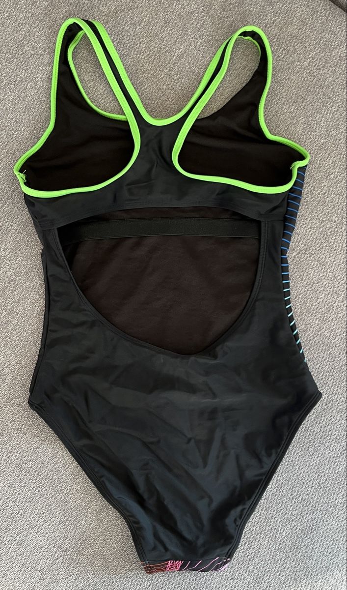 Costumi da bagno & Bikini: Sportlicher Badeanzug Gr. S – Nuovo (secondo la descrizione) da Frauenfeld venduto da Babsi77 1