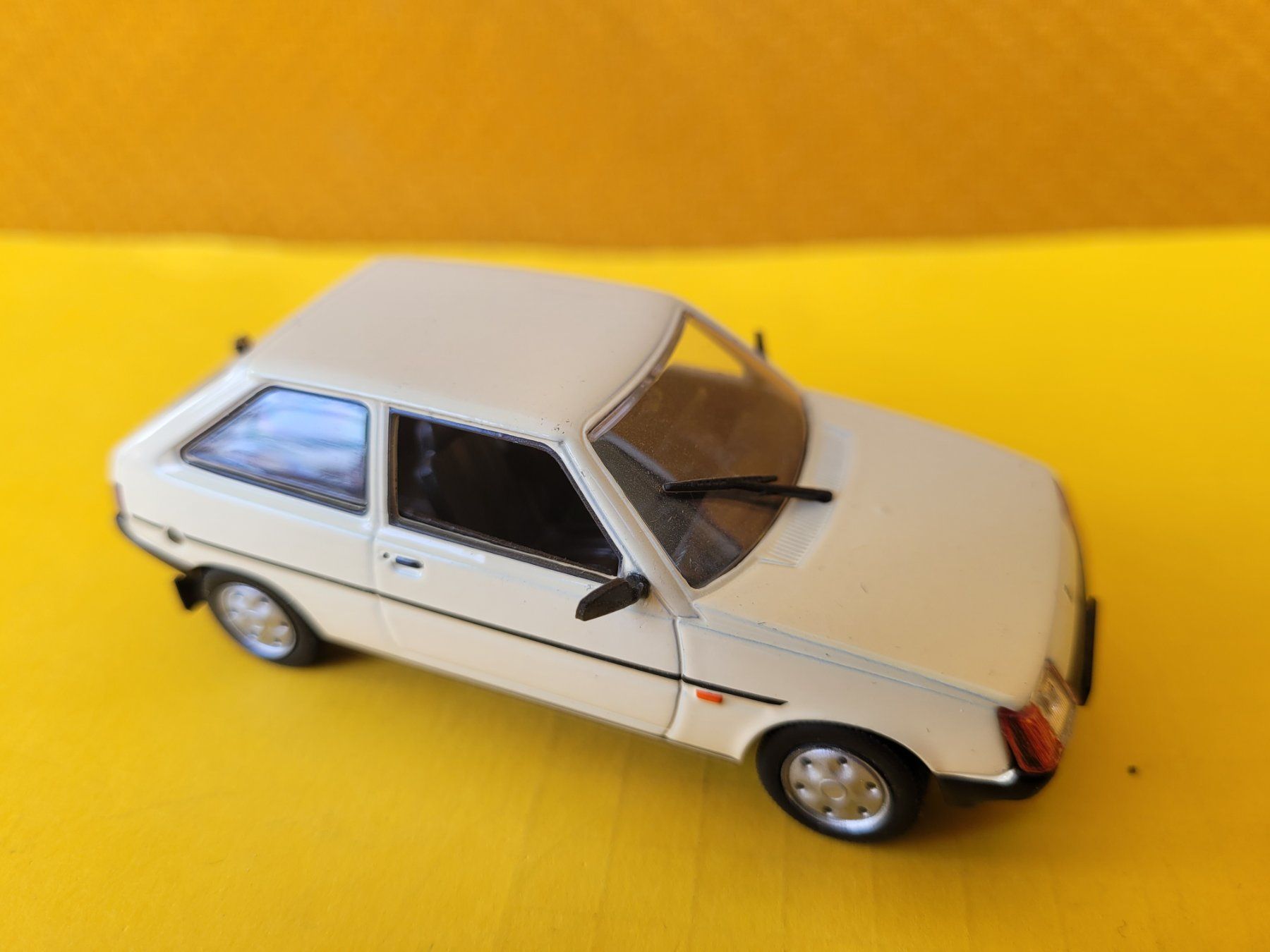 Modellini d'auto: ZAZ 1102 Tavira 1:43 DeA – Nuovo (secondo la descrizione) da Domdidier venduto da Bimbo57 5