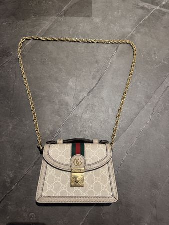 Gucci Tasche beige mit GG Muster