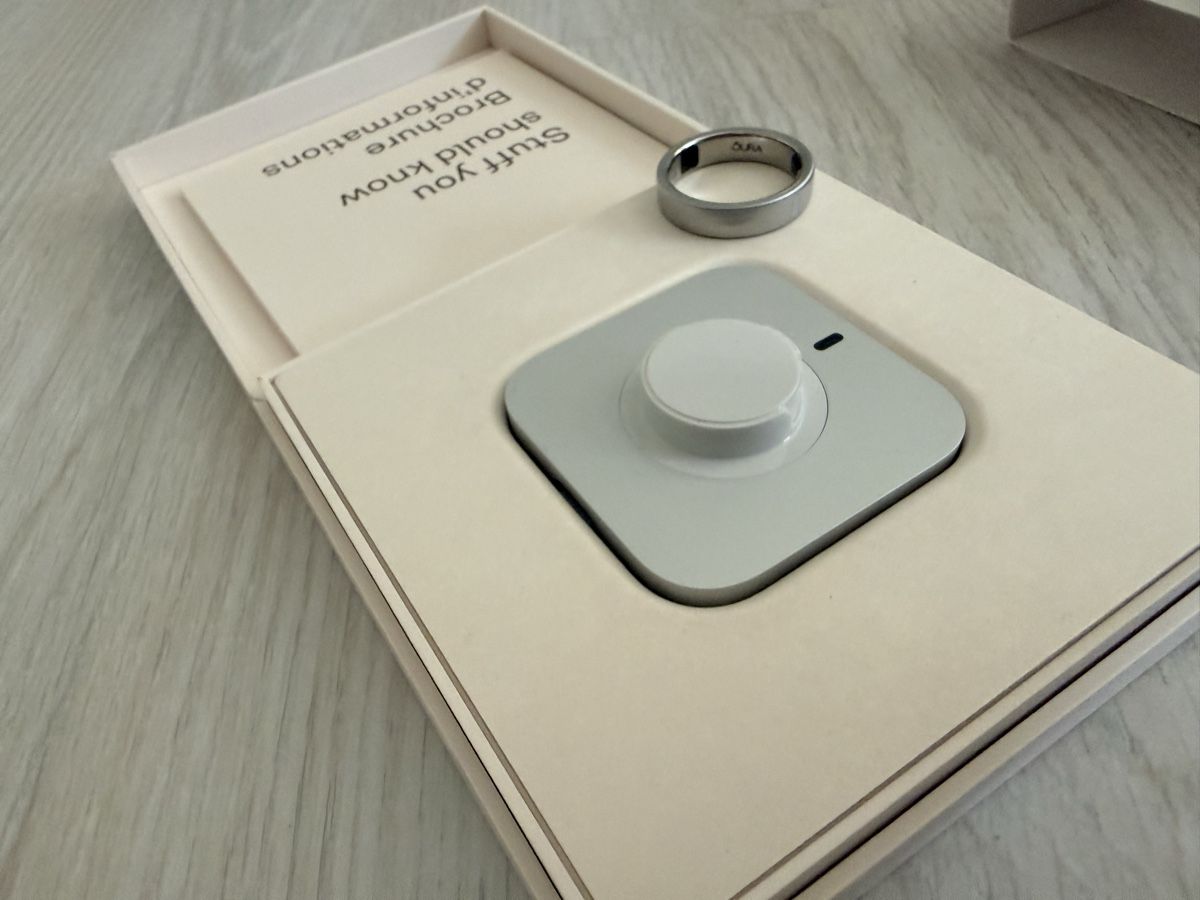 Oura Ringe: Smart Ring Oura Gen 5 Brushed Silver – Neu (gemäss Beschreibung) aus Rudolfstetten von AudioFox