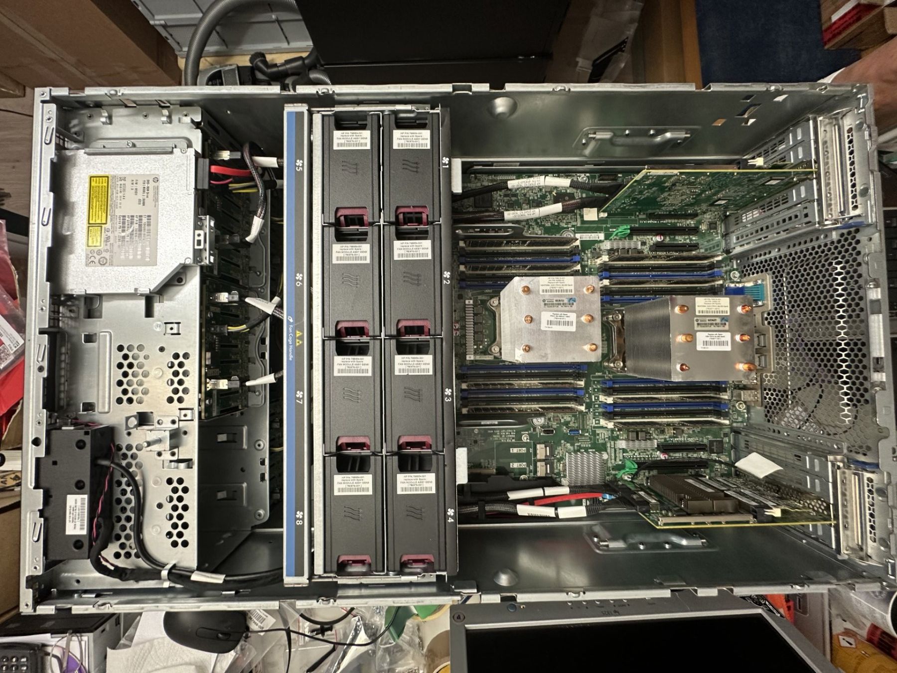 Server: HP Proliant Server ML350 G9 2x 2.3GHz E5-2650v3 – Usato da Münsingen venduto da Hanibal26 4