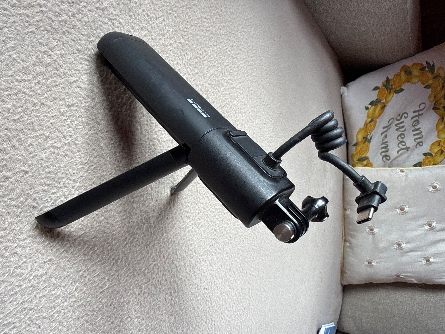 Gopro Action Cam: GoPro Volta Battery Grip – Usato da Valendas venduto da Lukas_the_skier 2