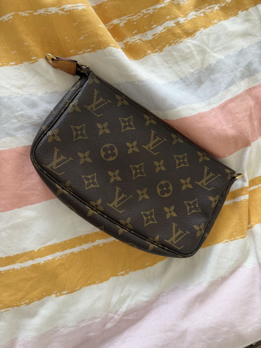 Borse: Pochette Louis Vuitton  – Usato da Bramois venduto da dar_95yh 1