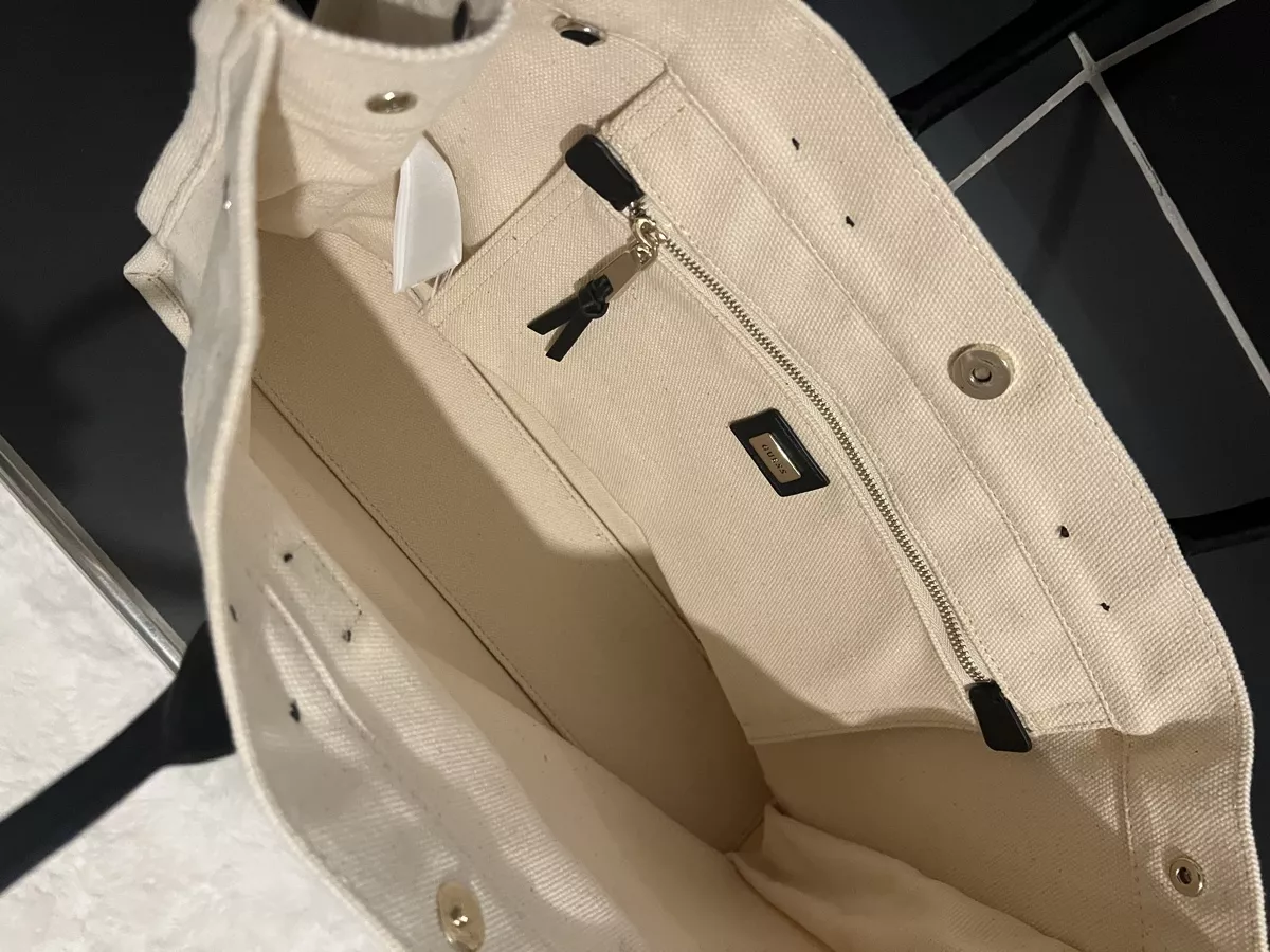 Guess Borse da donna: Tasche Guess – Nuovo e nell'imballaggio originale da Heimberg venduto da mira777 1
