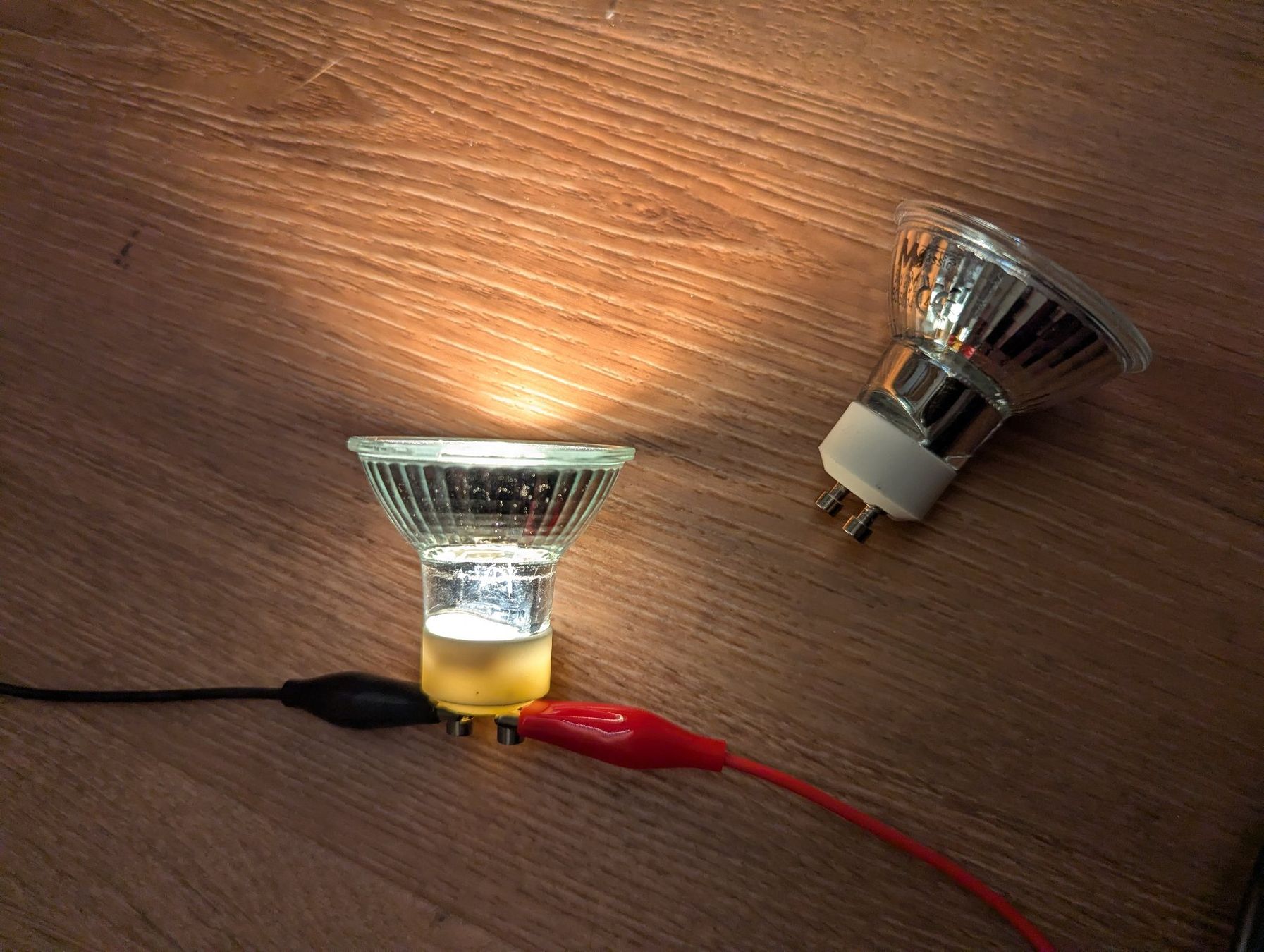Lampade: 2x GU10 Halgon-Spot 50W, – Nuovo (secondo la descrizione) da Rupperswil venduto da Retos 2