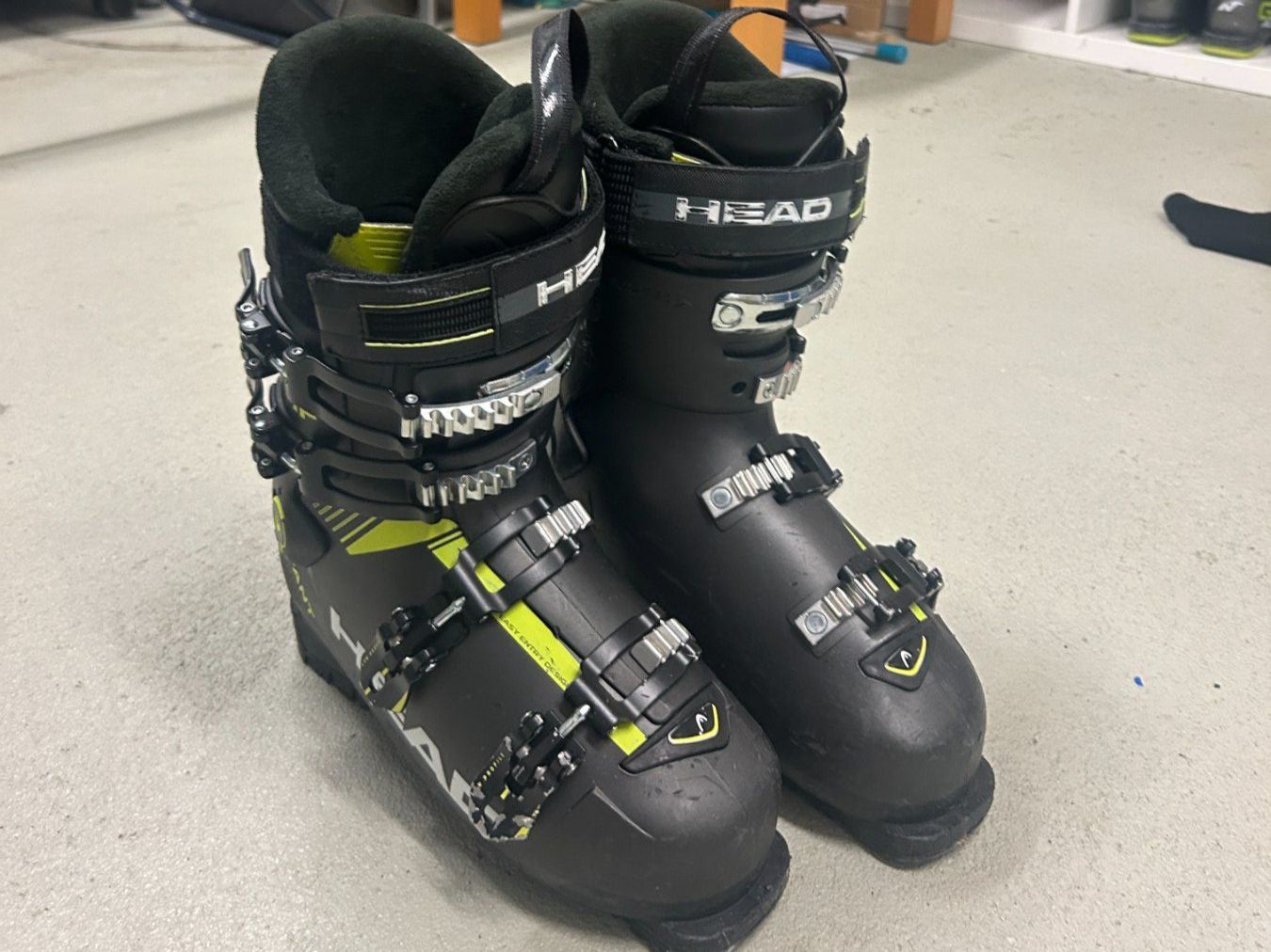 Head Herrenschuhe: Skischuhe HEAD Gr. 260-265 – Gebraucht aus Schmidigen-Mühleweg von gulu13 1