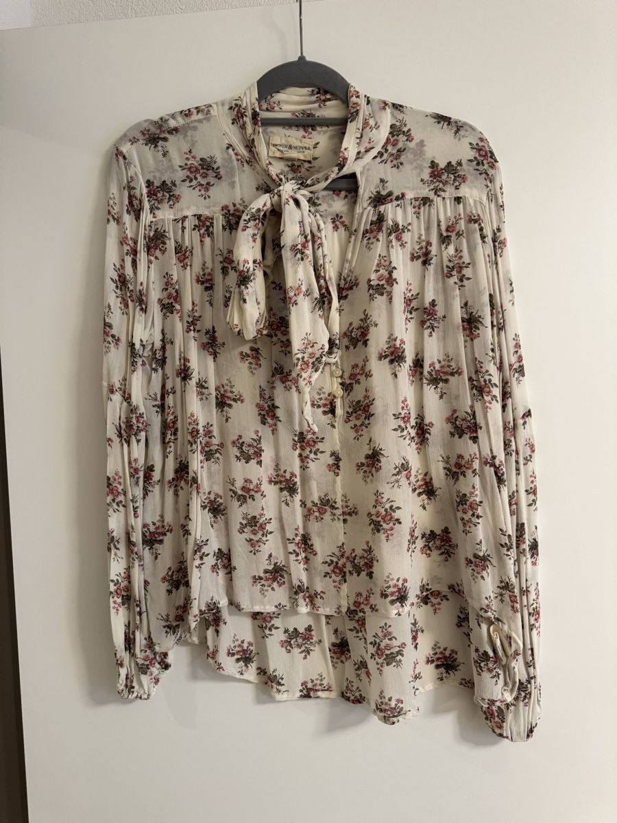 Ralph Lauren Chemisiers: Bluse mit Blumenmuster von Ralph Lauren – D'occasion à Sulgen par a_fonsi