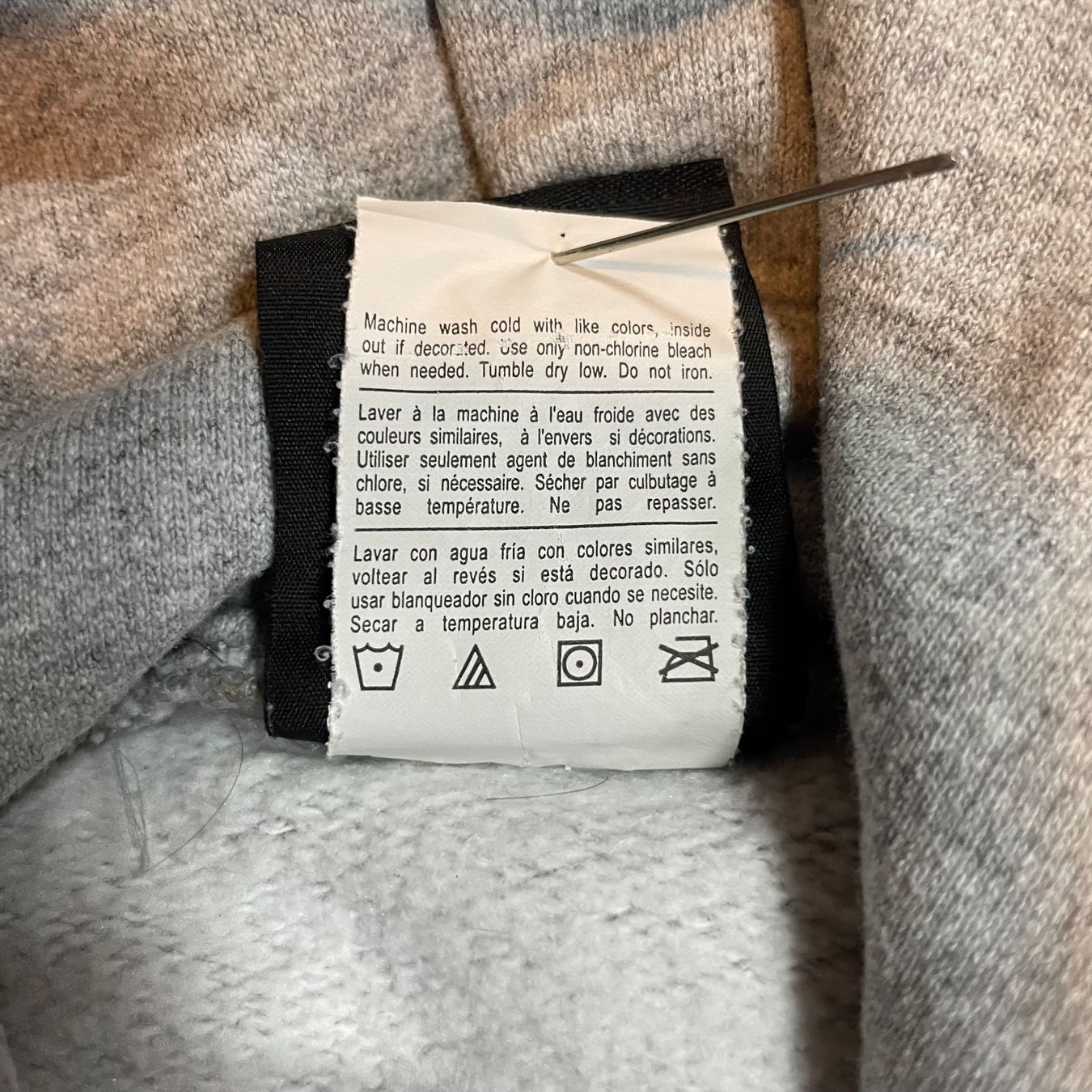 Pullover & Sweatshirts: Thrasher Hoodie Pullover Grösse ca S M – Gebraucht aus Bubikon von SwissSecondLife 8