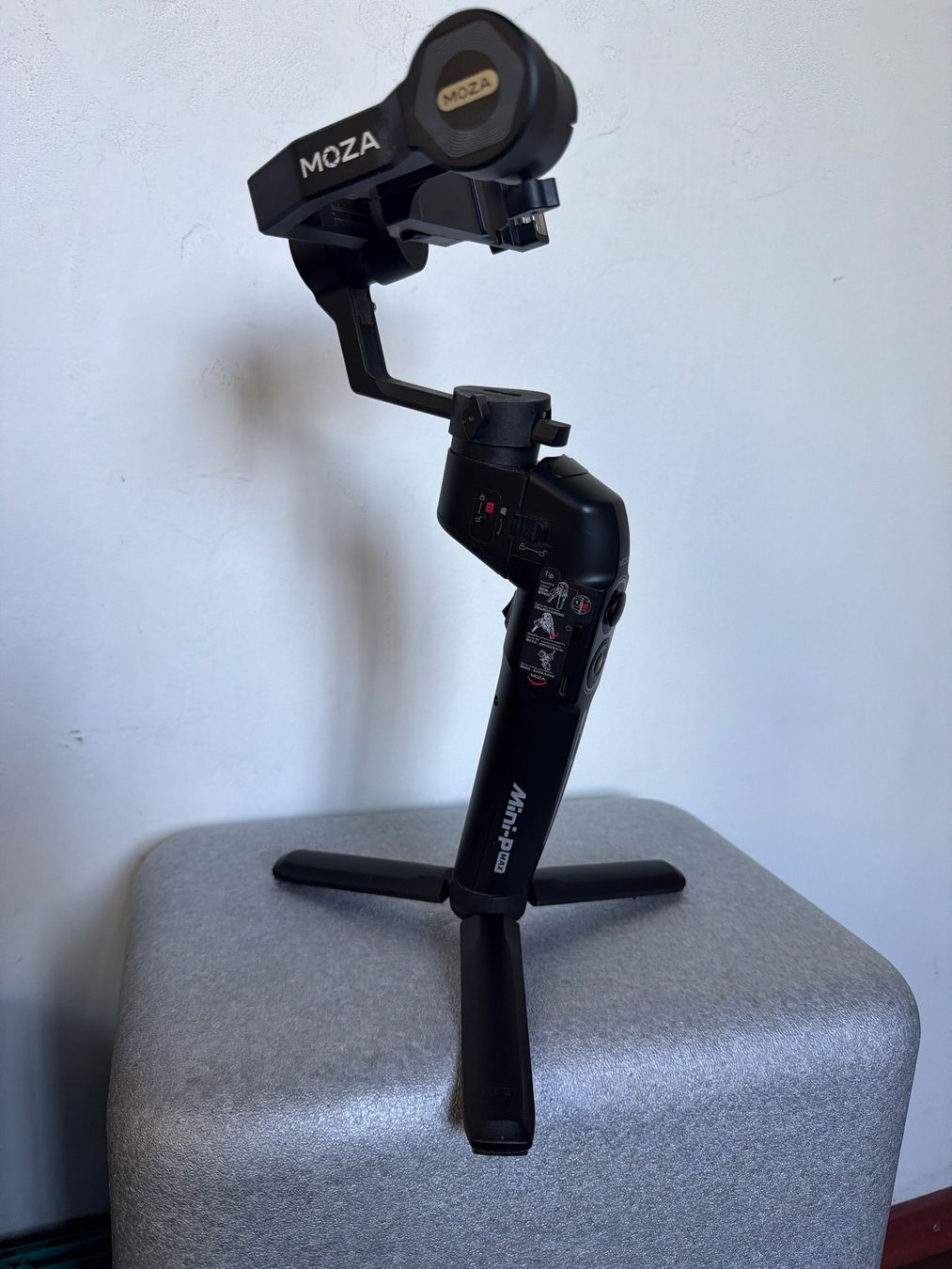 Supporti a parete: moza mini p max Gimbal – Usato da Oltingen venduto da loraan