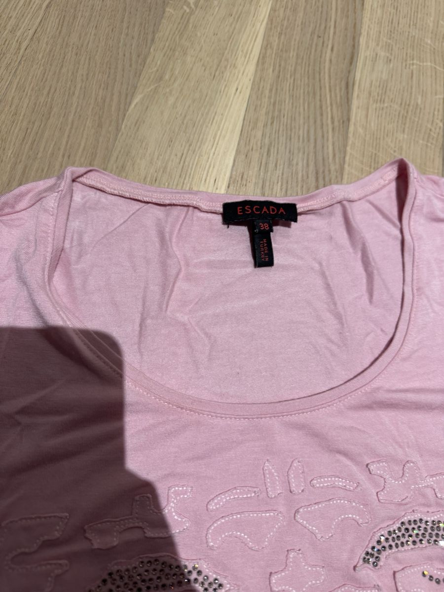 Escada T-shirt: Escada Glitzer Shirt – Usato da Wetzikon ZH venduto da P__tt5 2