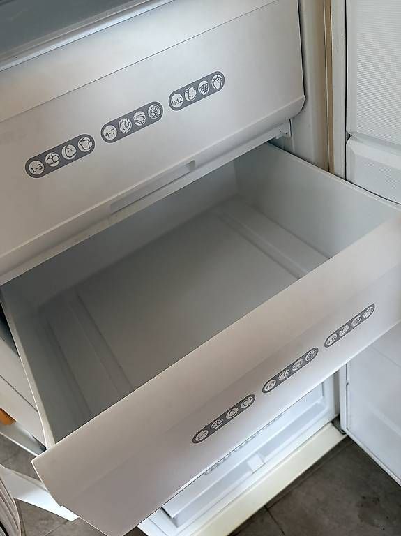 Whirlpool Congelatori: Congélateur Whirlpool 7 tiroirs – Usato da Vessy venduto da ongaros 2