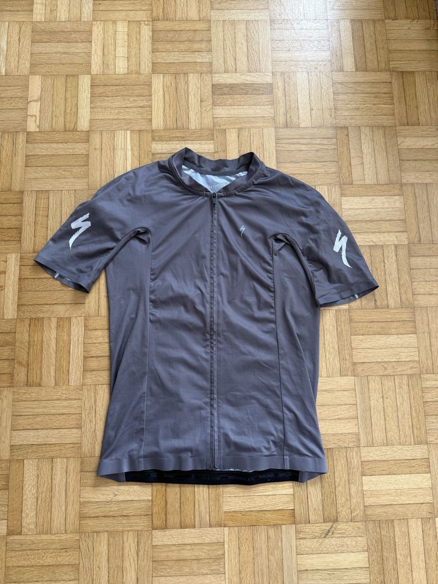 Specialized Canottiere & Pantaloni: Specialized Trikot  – Usato da Cazis venduto da kistli