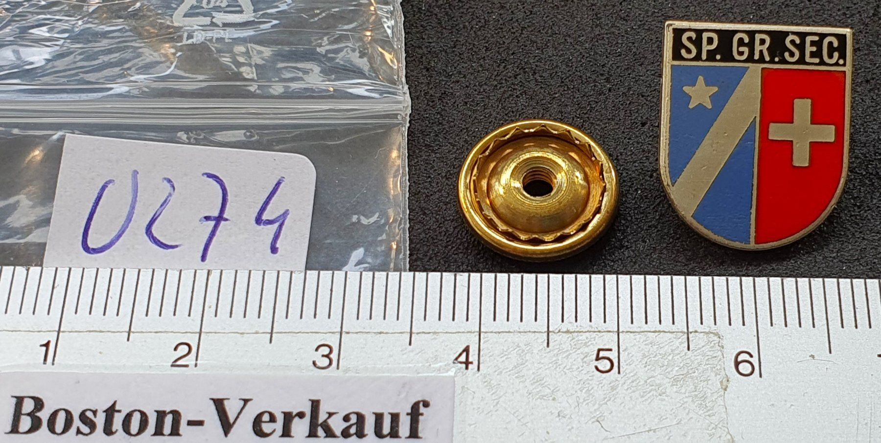 Placchette & Badge: U274 - Reversknopf SP. GR. SEC. Schweiz Abzeichen Pin – Usato da Reinach BL venduto da Boston-Verkauf 2