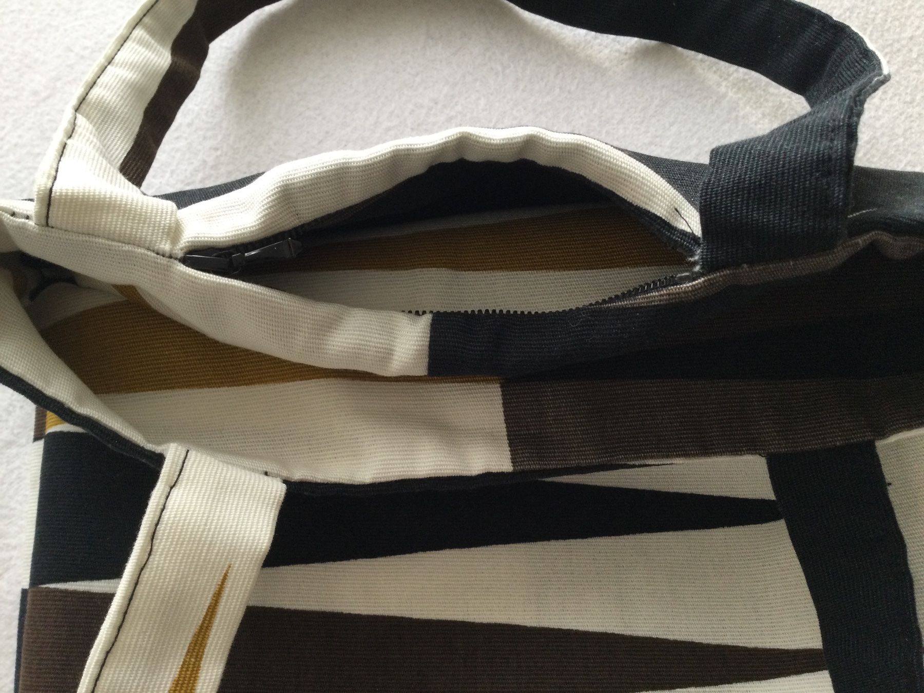 Borse da donna: Réversible Tasche aus Stoff – Nuovo (secondo la descrizione) da Zürich venduto da Janakpur 5