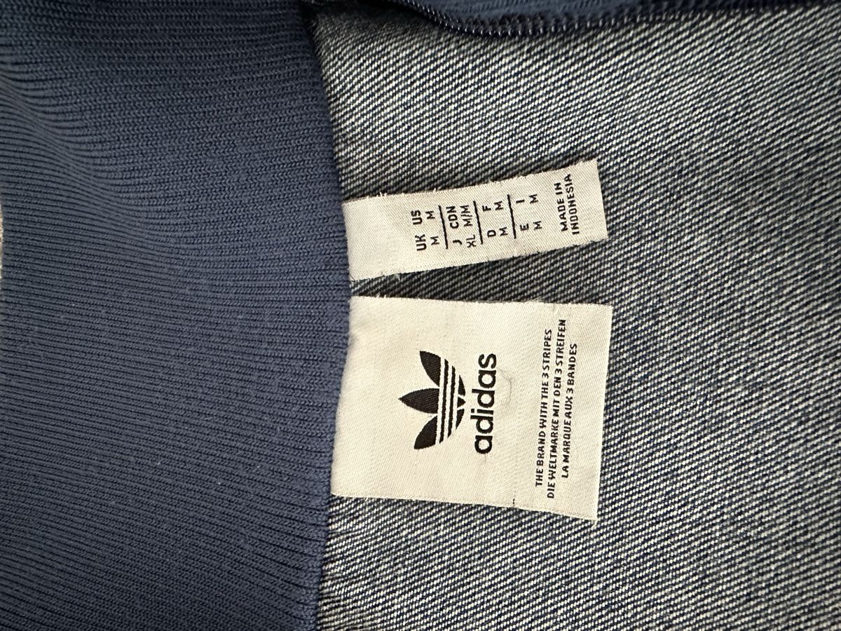 Adidas Giacche: Adidas Jeansjacke 70% RABATT – Nuovo (secondo la descrizione) da Nussbaumen AG venduto da shoefANAtic 2