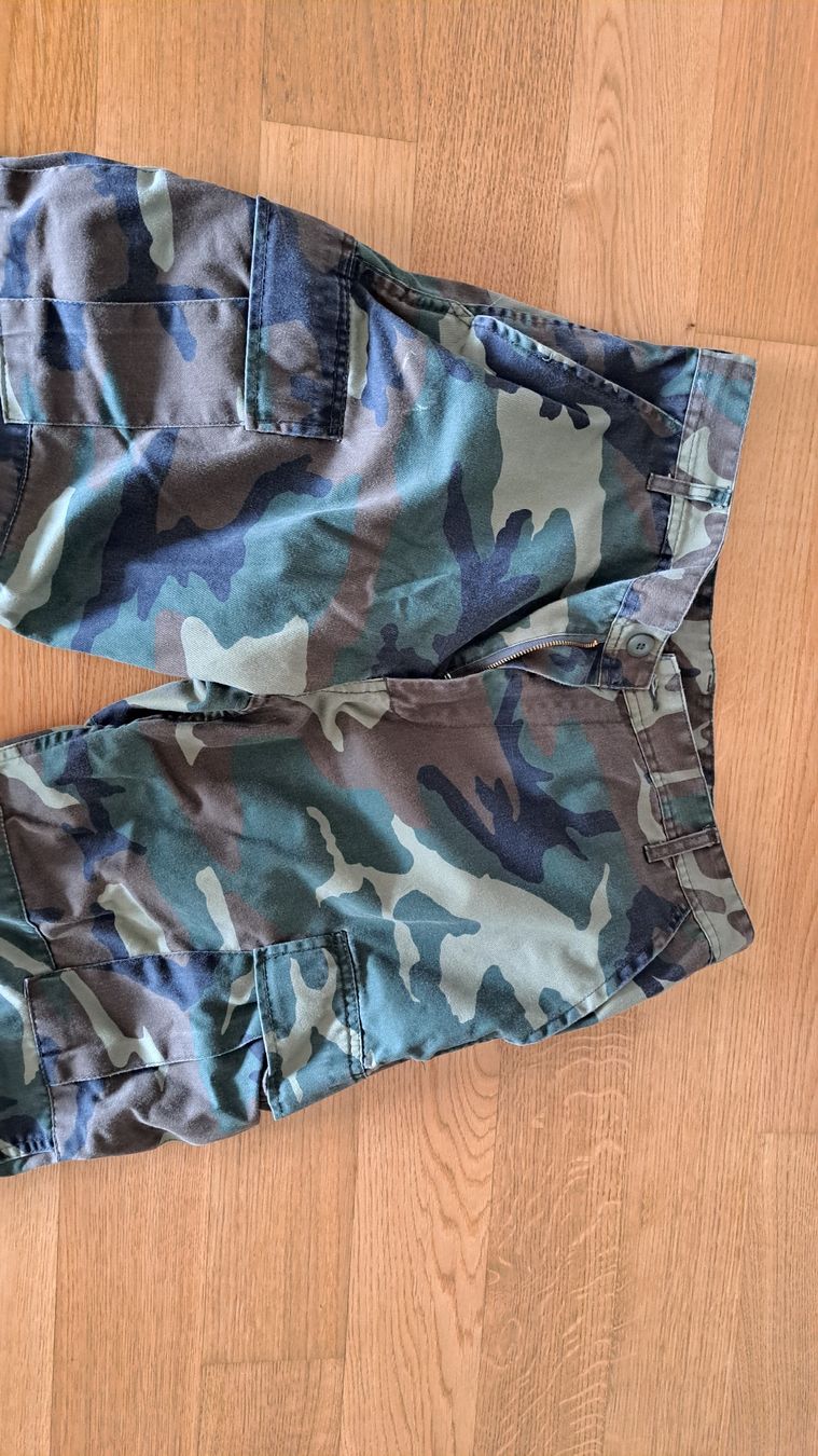 Pantaloni: Cargo Hose im Camouflage Look, Grösse M, – Usato da Seengen venduto da ja6_65wp 1
