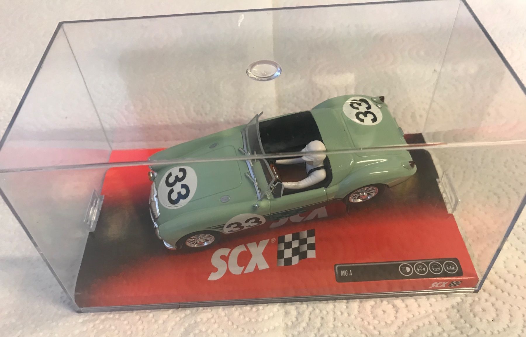 Rennbahnen: Sammlungsauflösung SCX 1:32 MG – Neu und originalverpackt aus Zürich von DocSlot