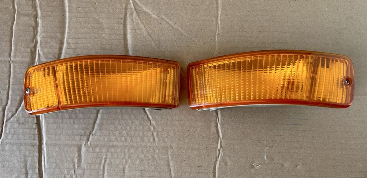 Audi Scheinwerfer: Clignotants Audi 80 90 – Gebraucht aus Fribourg von rs19 1
