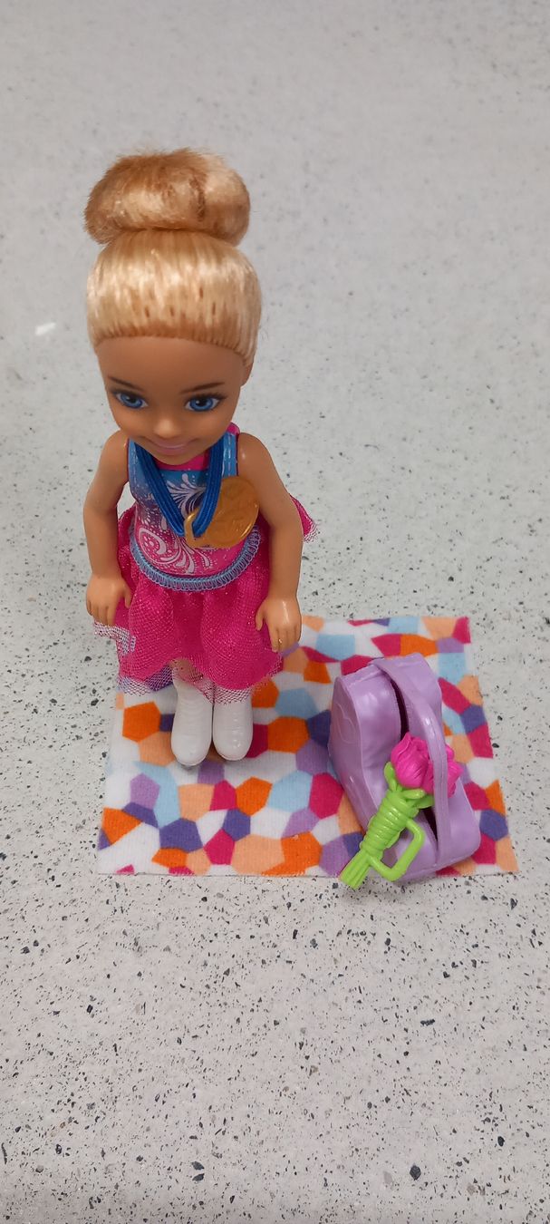 Giocattoli: Barbie Eiskunstläuferin – Usato da Bünzen venduto da kalink