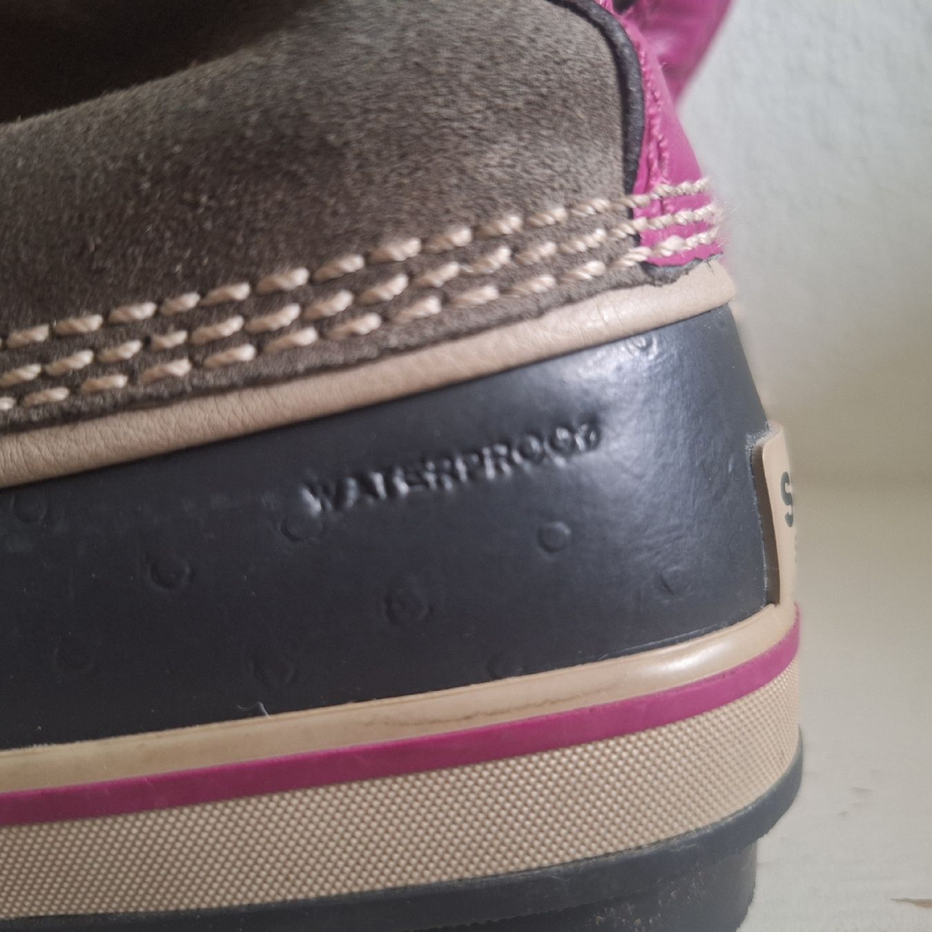 Sorel Scarpe per ragazze: Sorel Mädchen Grösse 33 – Usato da Richterswil venduto da C011 5