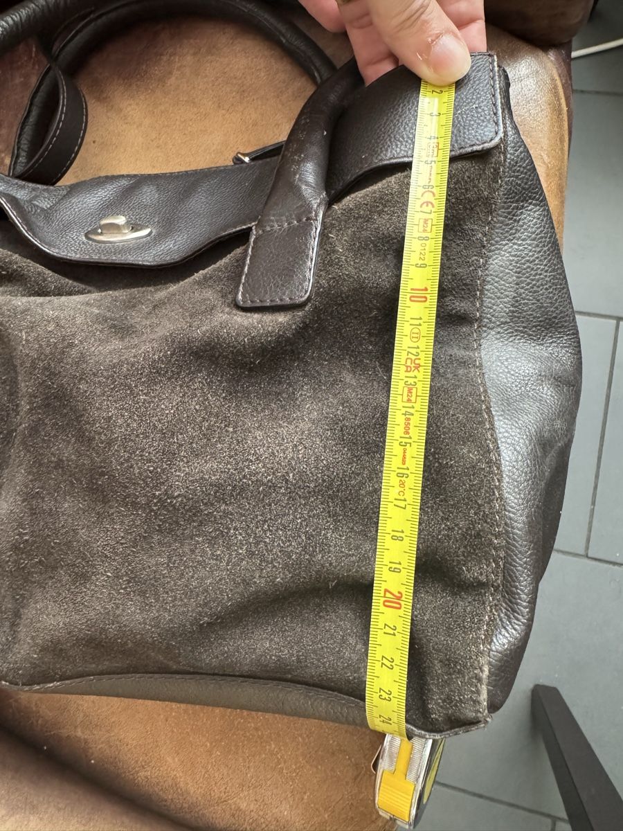 Taschen für Damen: Ledertasche Wildleder – Gebraucht aus Obfelden von cesarina10 5