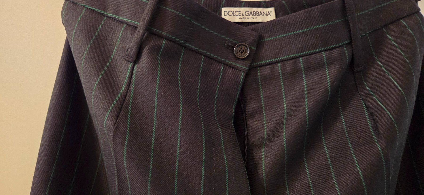 Dolce & Gabbana Hosen: 3/4 Hose DOLCE GABBANA 100% Wolle Gr 38 NEU – Neu und originalverpackt aus Wettswil von the_jr6l 1