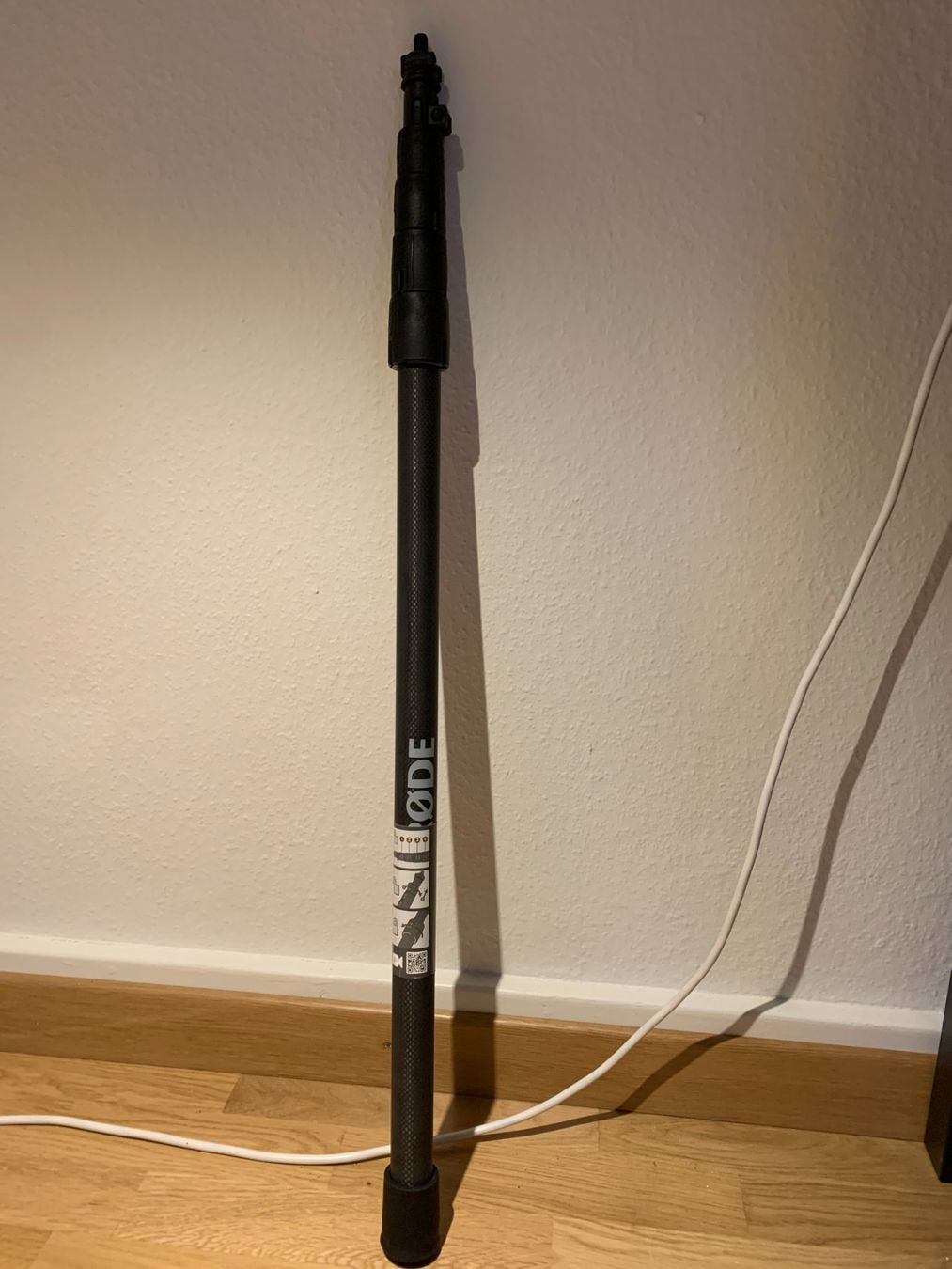 Røde Mikrofone: Rode Boompole Pro, Carbon, 5-teilig, 3m – Gebraucht aus Zürich von lor_s6l8