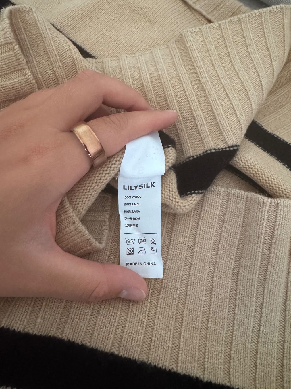 Maglioni & Felpe: Lily Silk Pullover 100% Wolle ungetragen – Nuovo (secondo la descrizione) da Dielsdorf venduto da Gioma06 3