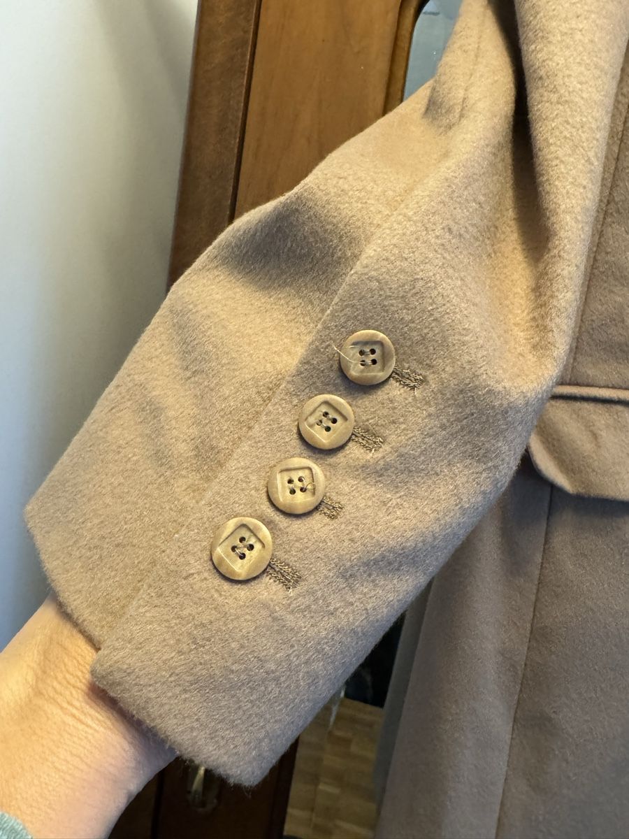 Cappotti: Alba Moda Kashmir Wollmantel – Usato da Obfelden venduto da cesarina10 4